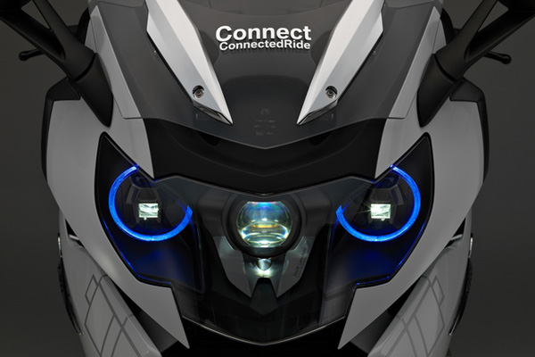 宝马发布全新K 1600 GTL 概念摩托车